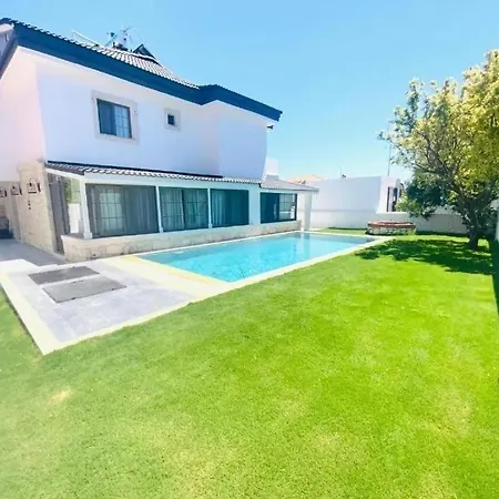 Talles Suit Çeşme