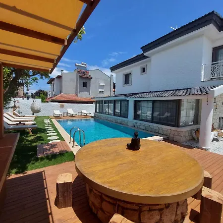 Otel Talles Suit *