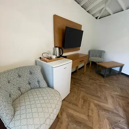 Talles Suit Hotel