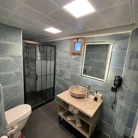 Hotel Talles Suit *